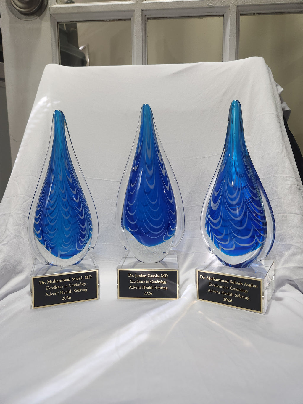 10" Blue and Black Teardrop Art Glass on Clear Glass Base Recognition Award